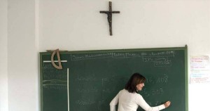 Religión en la escuela, educación decimonónica para el siglo XXI