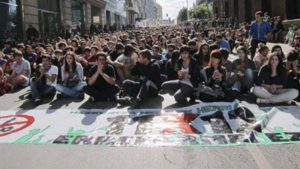 "Queremos poner en pie un movimiento estudiantil anticapitalista, combativo y con los trabajadores"
